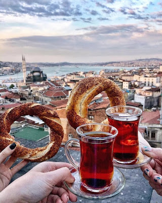 Segarnya Menikmati Minuman Khas Turki Ini